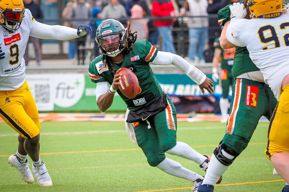 Kiels PJ Settles (M.) ist vielleicht der mobilste Quarterback der GFL.