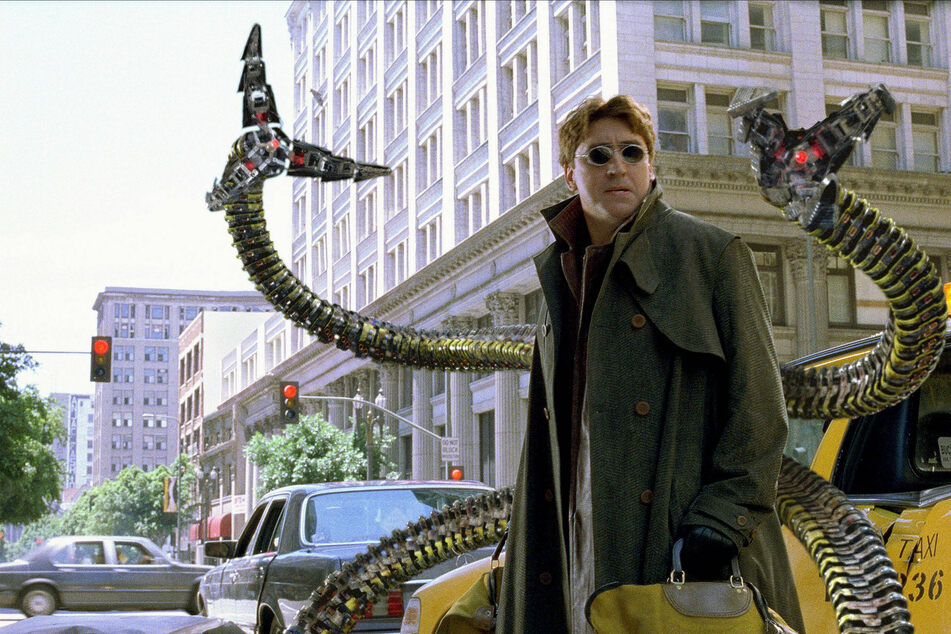Alfred Molina will return as Otto Octavius/Doctor Octopus in Spider-Man: No Way Home.