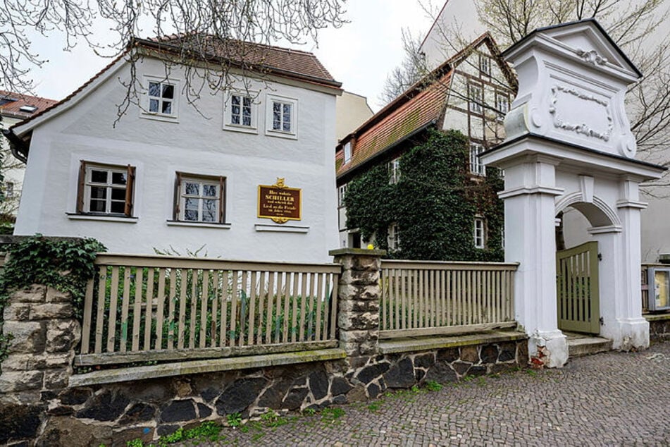 Das Schillerhaus eröffnet mit einer neuen ständigen Ausstellung über das Leben des jungen Friedrich Schiller.