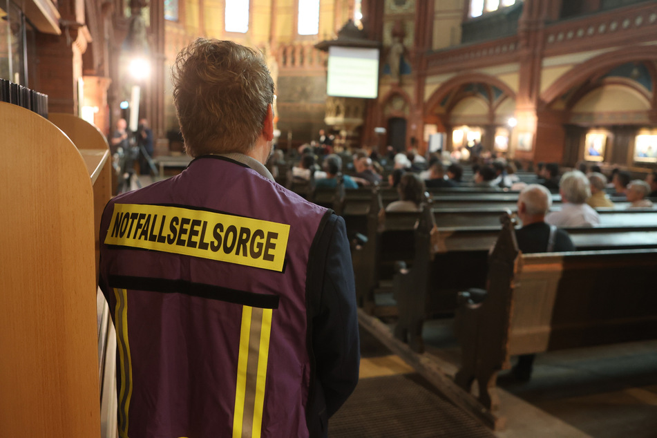 Für die Opfer des Brandes wurde in der Lutherkirche in Apolda ein Gedenkgottesdienst abgehalten.