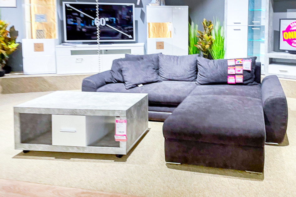 Dieses schicke Ecksofa ist bei Möbel Boss Berlin gerade im Angebot.