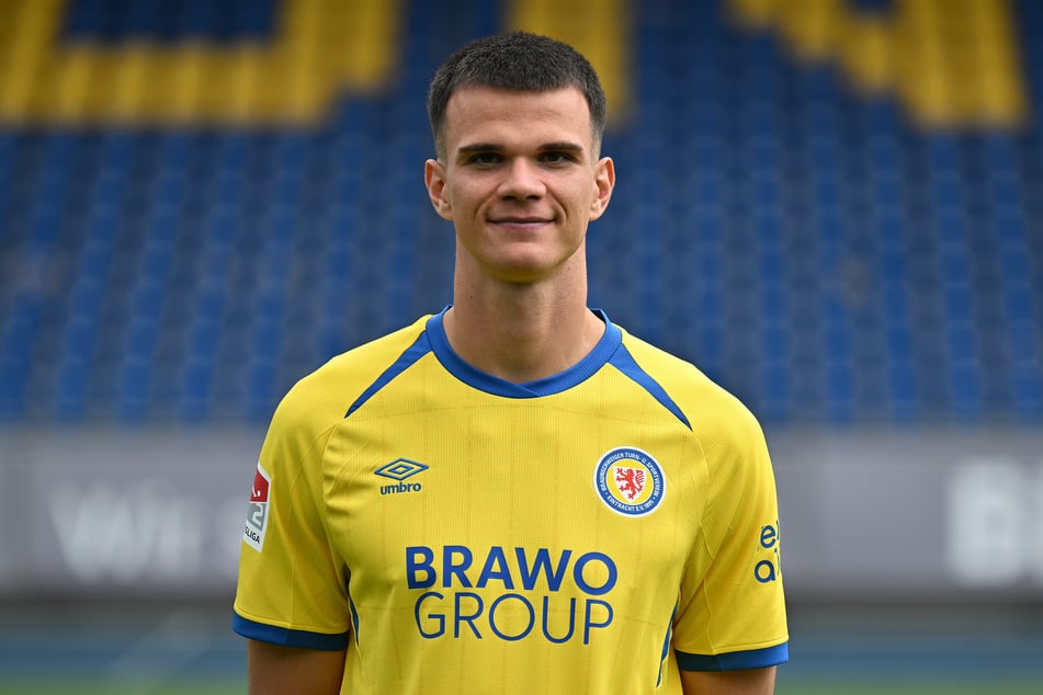 Frederik Jäkel (25) bleibt Eintracht Braunschweig erhalten.