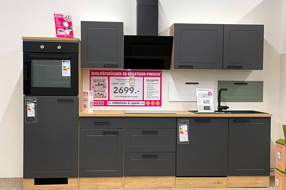 Selbst geplante Traumküchen verkauft Möbel Boss aktuell satte 50 Prozent günstiger.*²