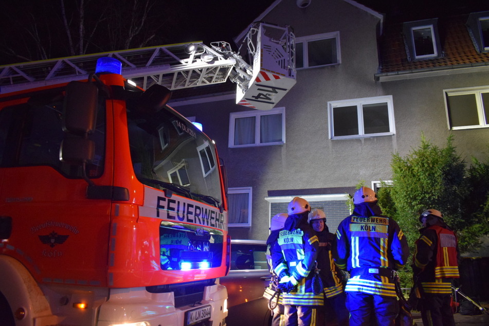 Etwa 25 Kameraden der Feuerwehr Köln waren im Einsatz.