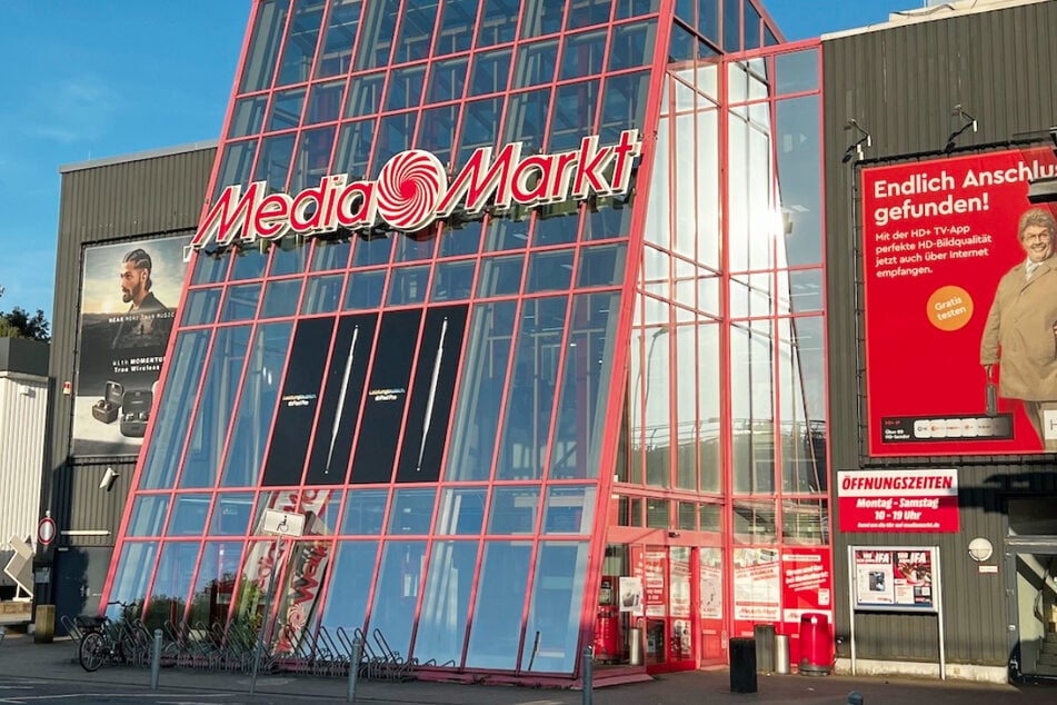 MediaMarkt Hamburg-Hummelsbüttel - Poppenbütteler Weg 31.