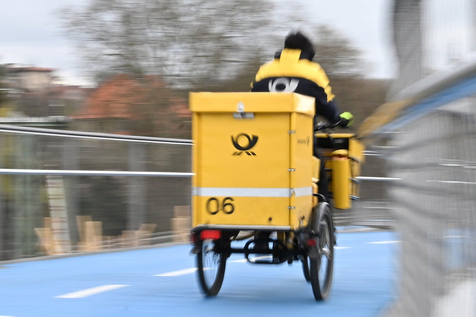 Seit einigen Jahren steigen die Beschwerden über die Leistungen der Deutschen Post kontinuierlich an. Im Jahr 2025 gab es einen neuen Höchststand. (Symbolbild)