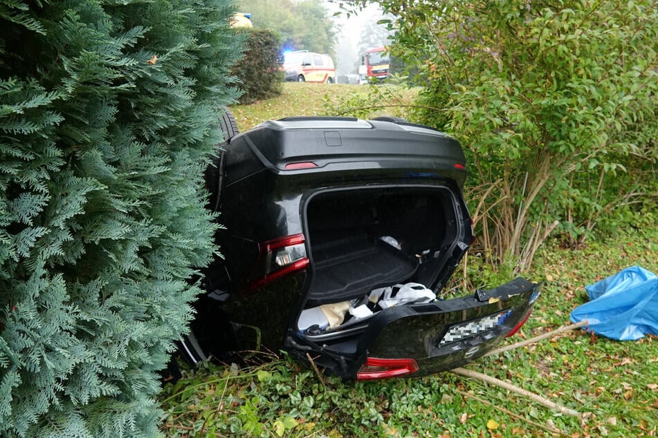 Bei dem Crash verletzte sich die Fahrerin schwer.