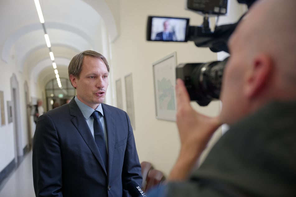 Thomas Bradler, Jurist bei der Verbraucherzentrale in Köln, im Interview nach der Eil-Klage gegen den Meta-Konzern am vergangenen Freitag.