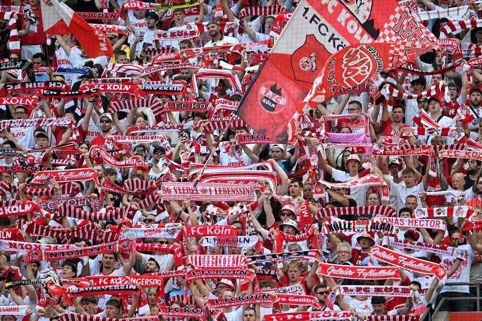 Fans des 1. FC Köln dürfen sich am Samstag auf ein Heimspiel gegen Mainz 05 freuen. (Archivbild)