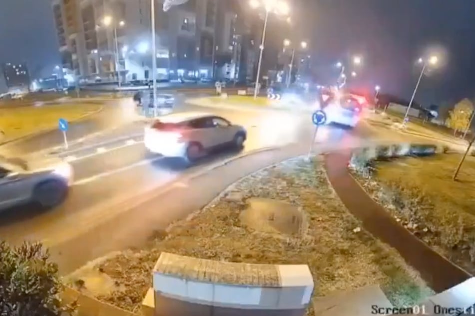 Lugar del accidente: una rotonda en la ciudad de Oradea, al noroeste de Rumanía.