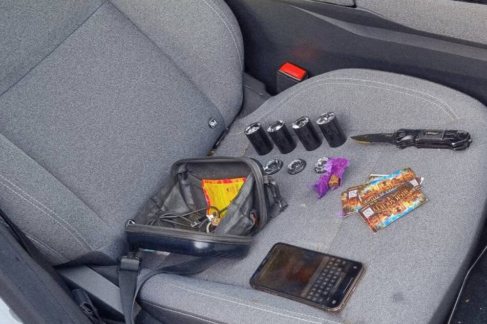 Ohne Führerschein im geklauten Auto unterwegs: Polizei stoppt Drogen-Lieferservice