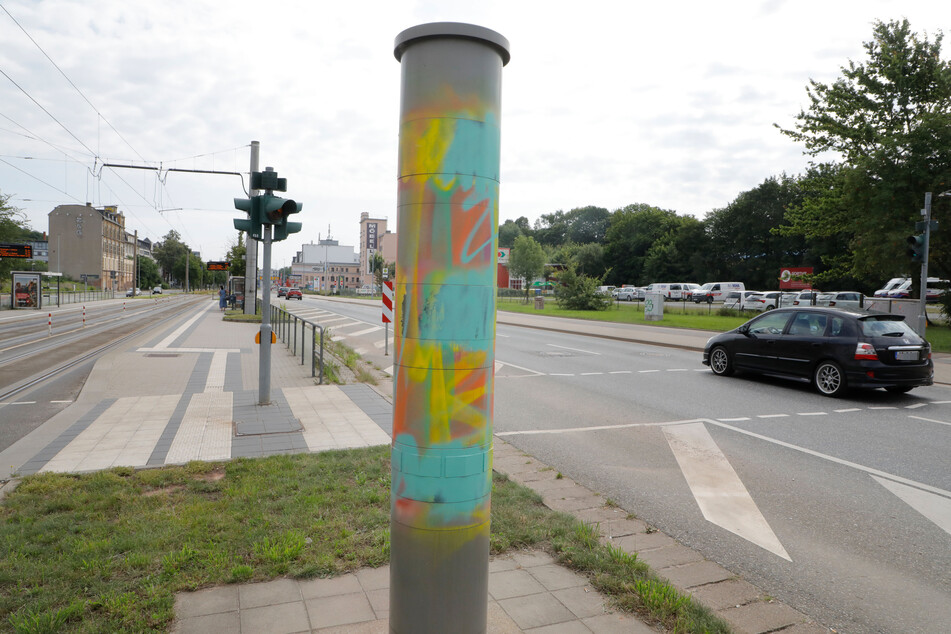 Der Bitzer an der Zwickauer Straße wurde erneut besprüht.