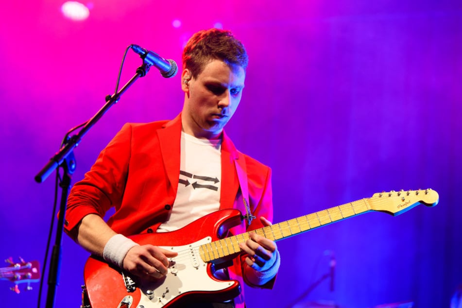 Die Tribute Show "One Night of Dire Straits" ist zu Gast in Zwickau.