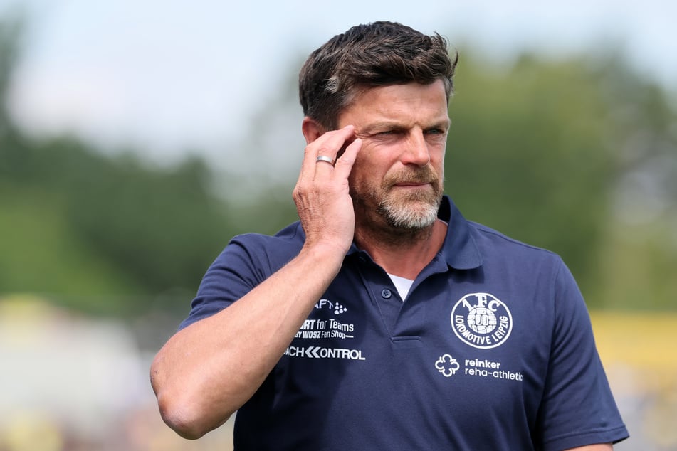 Verpasste im zweiten Spiel den zweiten Sieg: Trainer Torsten Ziegner (48).