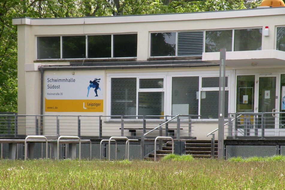 Unter anderem die Schwimmhalle in der Kleiststraße öffnet ab Montag wieder.