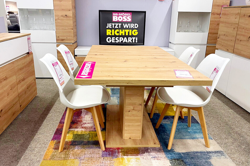 Möbel Boss in Mülheim-Kärlich gibt am Sonntag (2.11.) satte 20 Prozent auf FAST ALLES.*