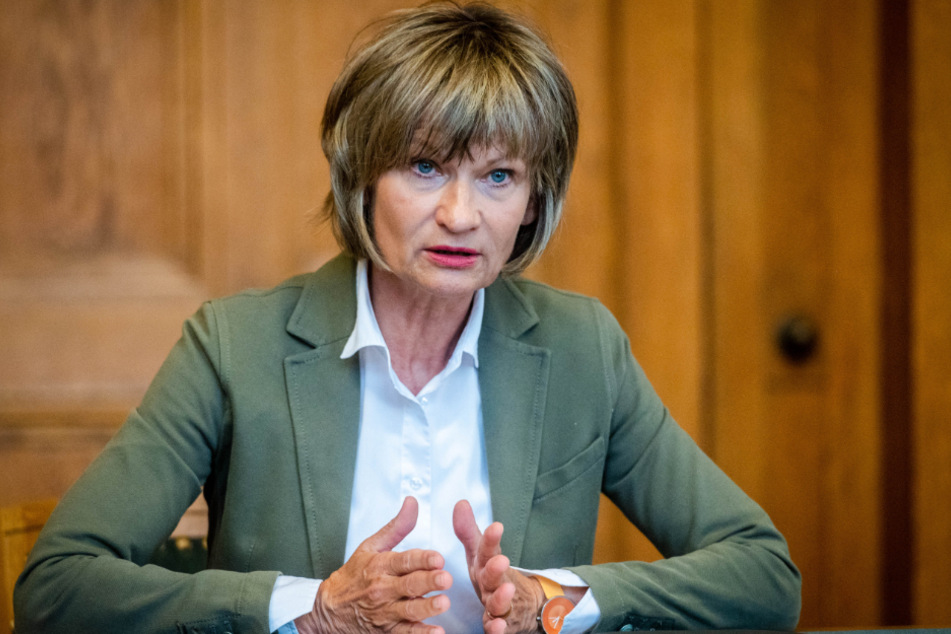 Musste zuletzt eine Bürgereingabe vertagen: Noch-OB Barbara Ludwig (58, SPD). Am 20. September wählen die Chemnitzer ein neues Stadtoberhaupt.