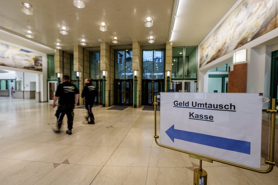 In den 31 Filialen der Deutschen Bundesbank kann noch immer D-Mark in Euro umgetauscht werden. (Symbolbild)