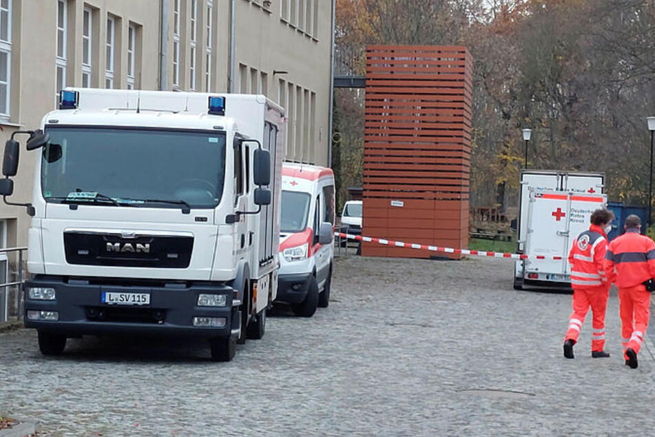 Leipzig: 641 Leipziger nach Bombenfund evakuiert: Schule wird Corona-Station