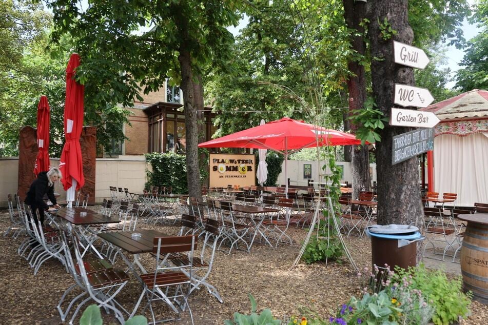 Wer gemütliche Biergarten-Atmosphäre sucht, findet sie auf jeden Fall am Felsenkeller.