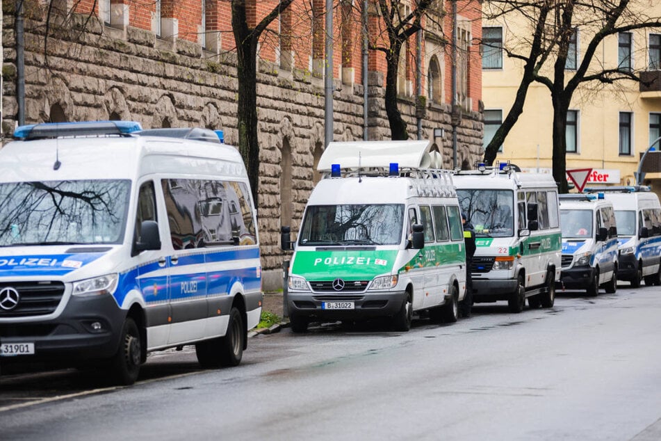 Der Diebstahl soll sich auf einer Wache der Polizeidirektion 5 zugetragen haben. (Symbolfoto)