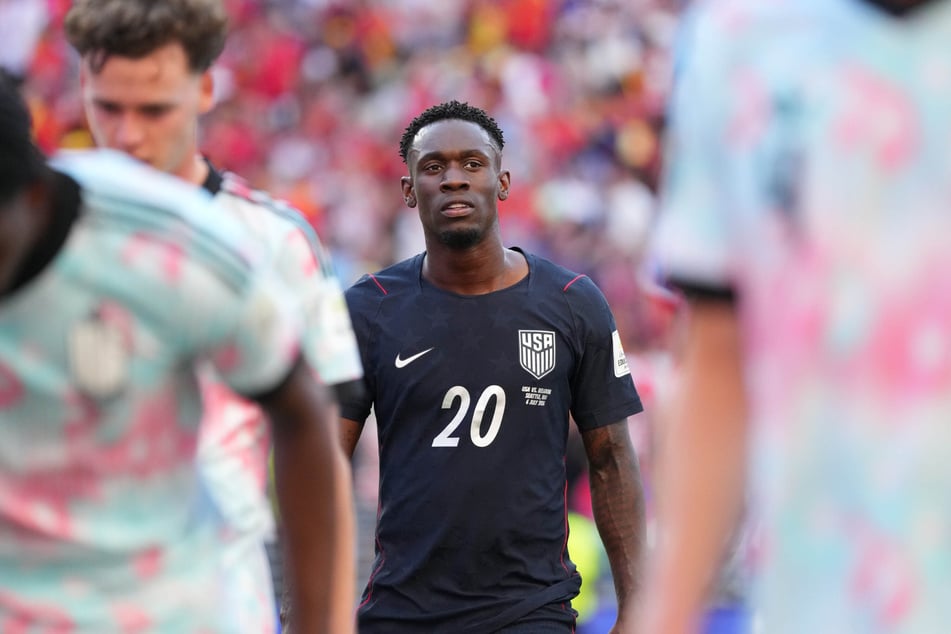 Folarin Balogun im Fokus: Rund um die aufgehobene Sperre des US-Stürmers kommen neue Enthüllungen ans Licht.