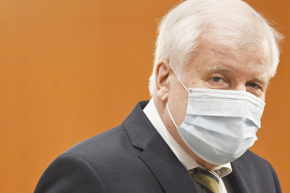 München: Horst Seehofer sicher: Fehlende Sozialpolitik Grund für Wahlniederlage