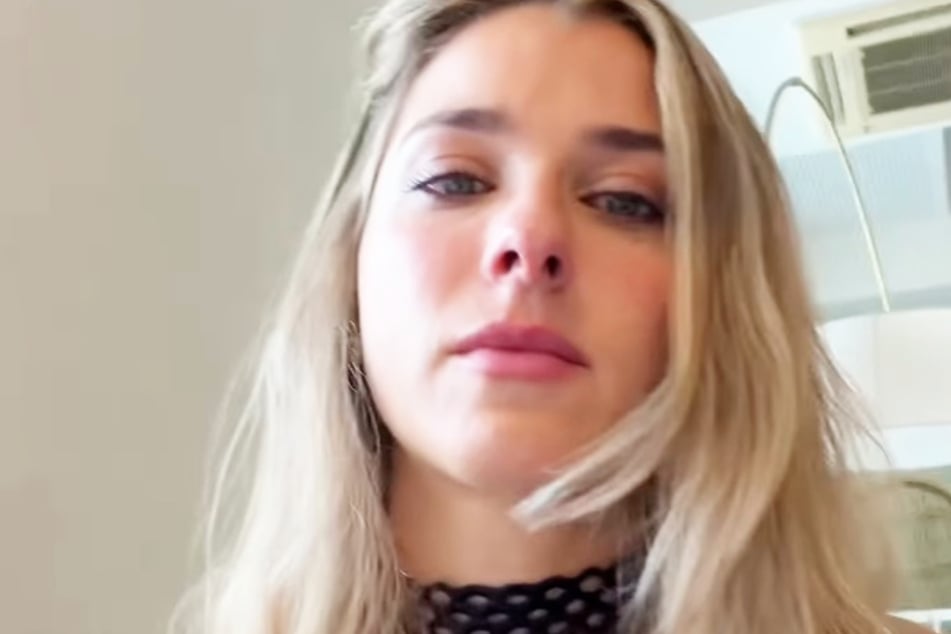 "Die Krankheit von meinem Papa nimmt uns momentan sehr mit", schrieb Stella Stegmann (29) zu einem Reel, das sie am Dienstag veröffentlichte.