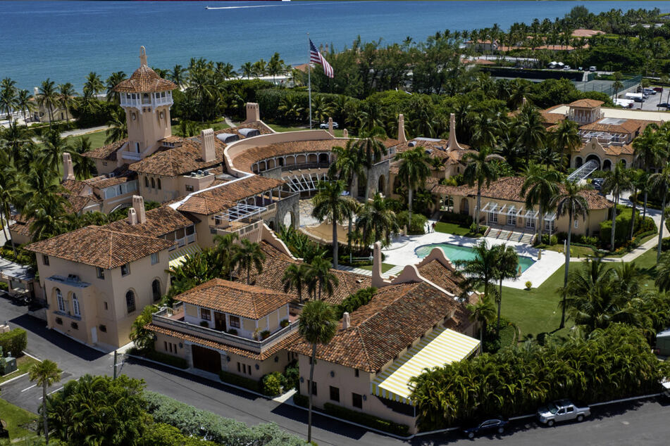 Blick über die Anlage des Mar-a-Lago-Clubs des ehemaligen US-Präsidenten Trump in Palm Beach im US-Bundesstaat Florida.