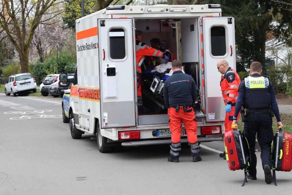 Messerattacke: Messerattacke in Hamburg? Opfer im Krankenhaus, Täter nach Flucht gefasst