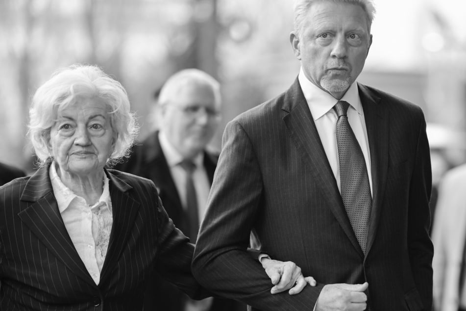 Elvira Becker (†89, l.) verstarb exakt vor einem Jahr in ihrem Haus in Leimen.