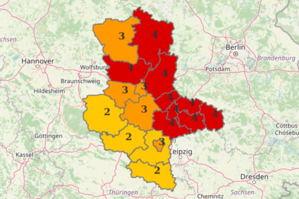 Die zweithöchste Waldbrandstufe (Stufe 4) gilt vor allem im Norden und Osten Sachsen-Anhalts.