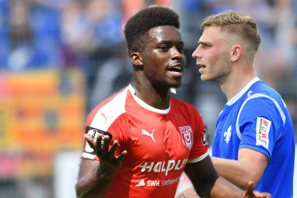 Braydon Manu (li.), der zu Saisonbeginn vom Halleschen FC kam, und Felix Platte (re.) konnten verletzungsbedingt noch kein Saisonspiel für die Lilien absolvieren.