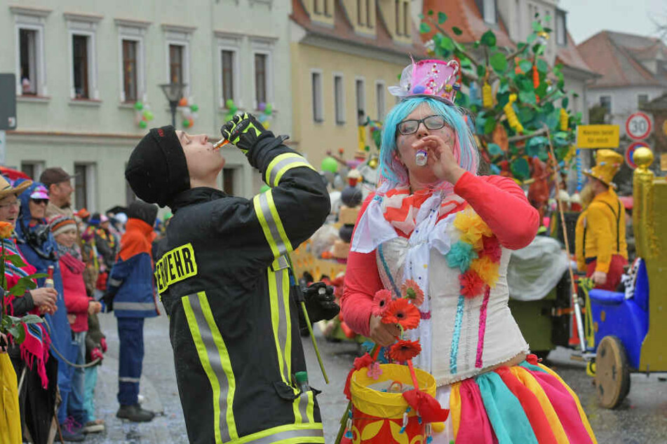 Das Radeburger Wetter musste man sich schöntrinken.