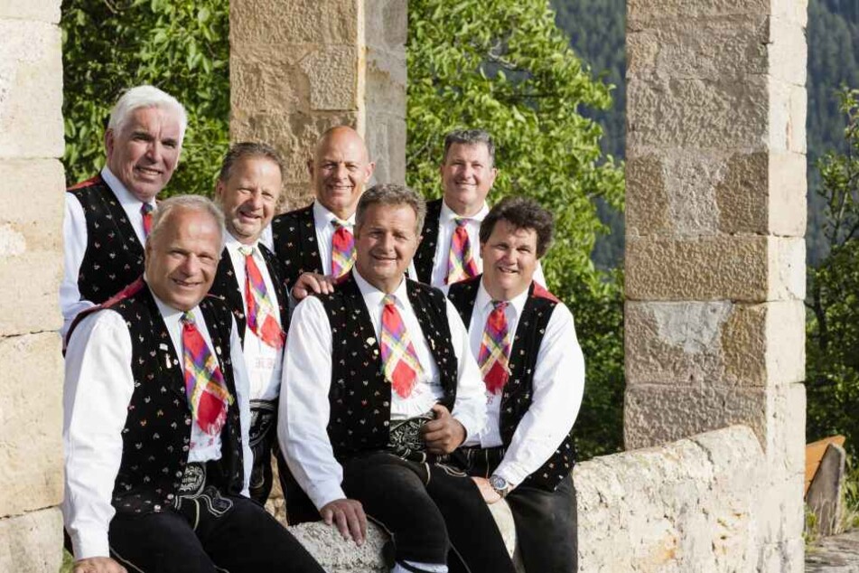 Bringen Volksmusik auf die Kulti-Bühne: die Kastelruther Spatzen.