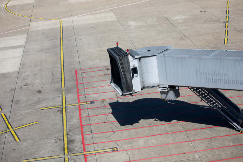 Sami A. war am 13. Juli 2018 mitten in der Nacht vom Flughafen Düsseldorf aus ausgeflogen und abgeschoben worden.