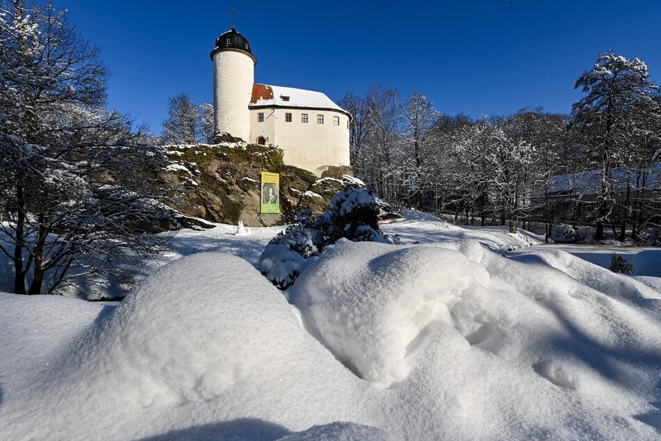 Die Burg Rabenstein ist der Ausgangspunkt für eine Wanderung.