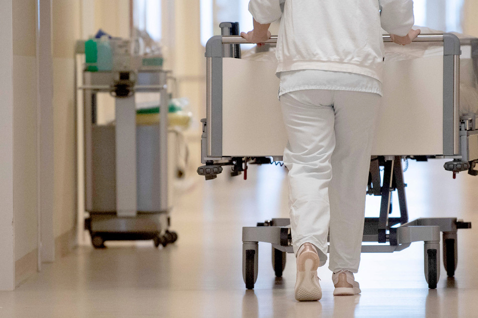 Wartelisten in Krankenhäusern werden immer länger: Drohen Insolvenzen?