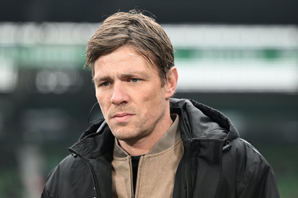 Werder-Geschäftsführer Clemens Fritz (44) musste eine harte Entscheidung fällen.
