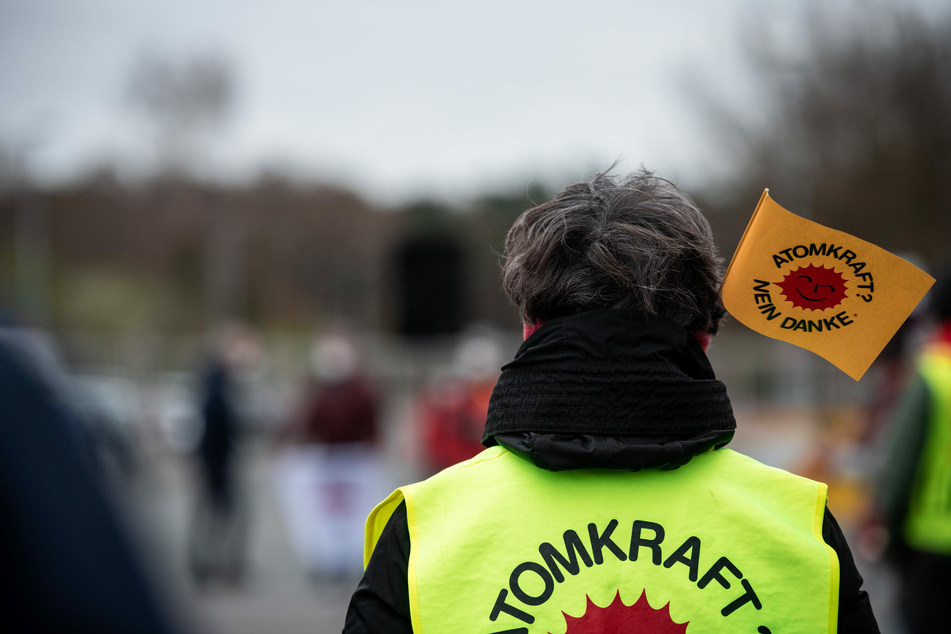 Ein Teilnehmer bei der Kundgebung in Gronau.