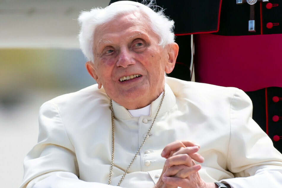 In seiner Zeit als Erzbischof soll Joseph Ratzinger (94) einen mehrfach wegen Missbrauchs beschuldigten Priester wissentlich in seinem Bistum eingesetzt haben. (Archiv)
