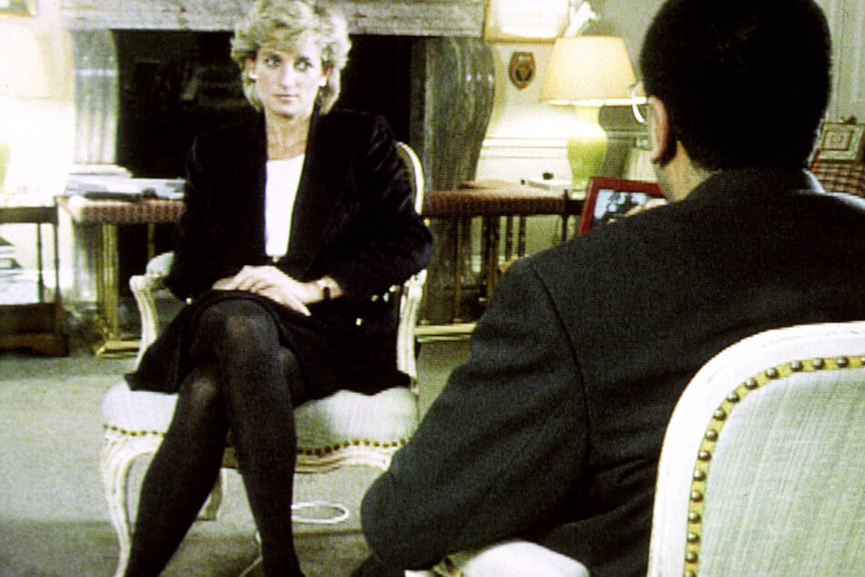 Prinzessin Diana (damals 34) im Gespräch mit BBC-Reporter Martin Bashir im Jahr 1995.