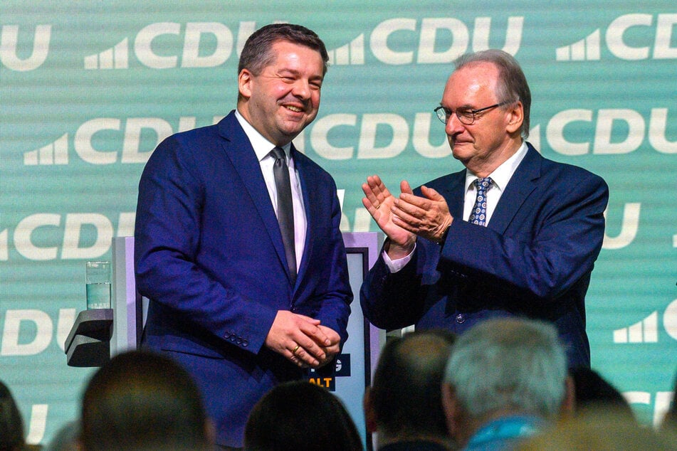 Sven Schulze (46, l.) soll Reiner Haseloff (71, r.) als CDU-Ministerpräsident von Sachsen-Anhalt ablösen. (Archivbild)