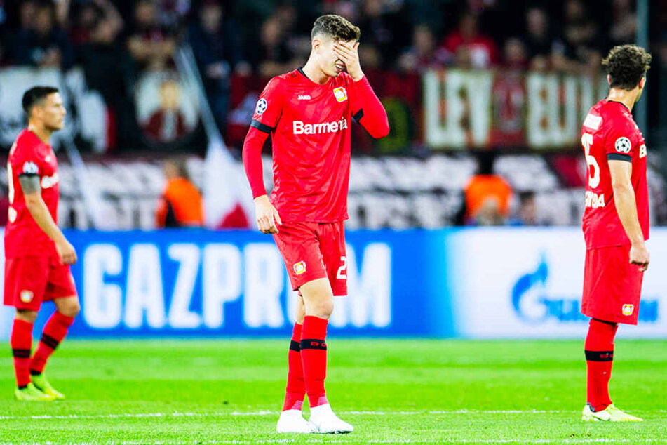 Fassungslose Gesichter bei Bayer 04 Leverkusen: Die Werkself verlor das wichtige Heimspiel gegen Lokomotive Moskau mit 1:2.
