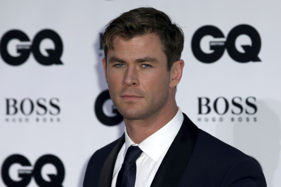 Chris Hemsworth (35).