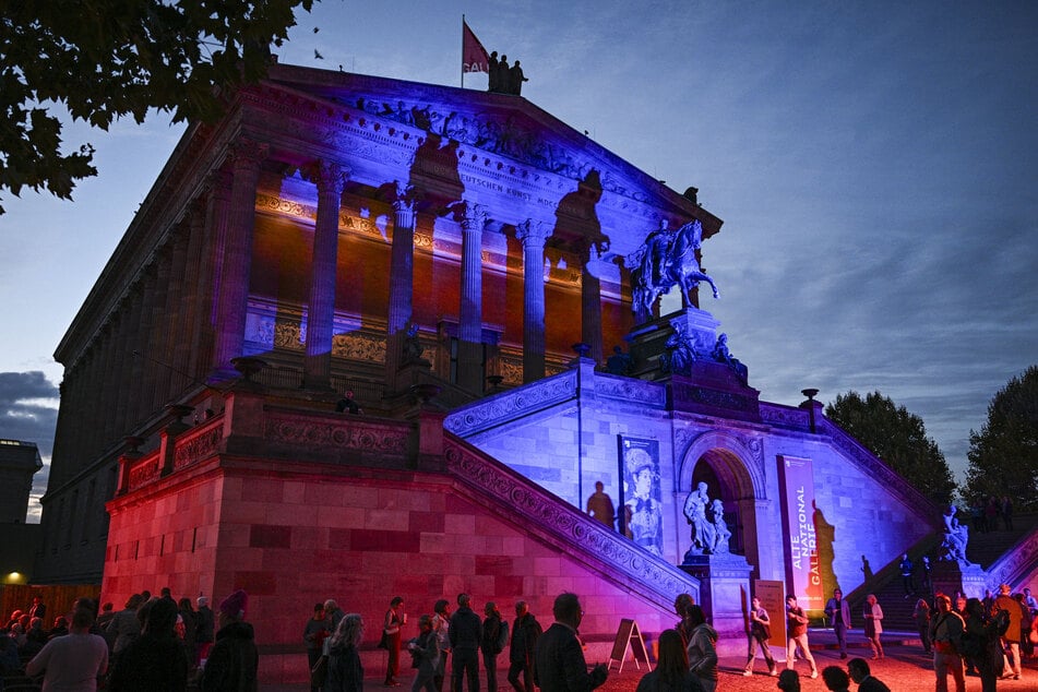 Bei den UFA Filmnächten wird die Berliner Museumsinsel zum Freiluftkino. (Archivbild)
