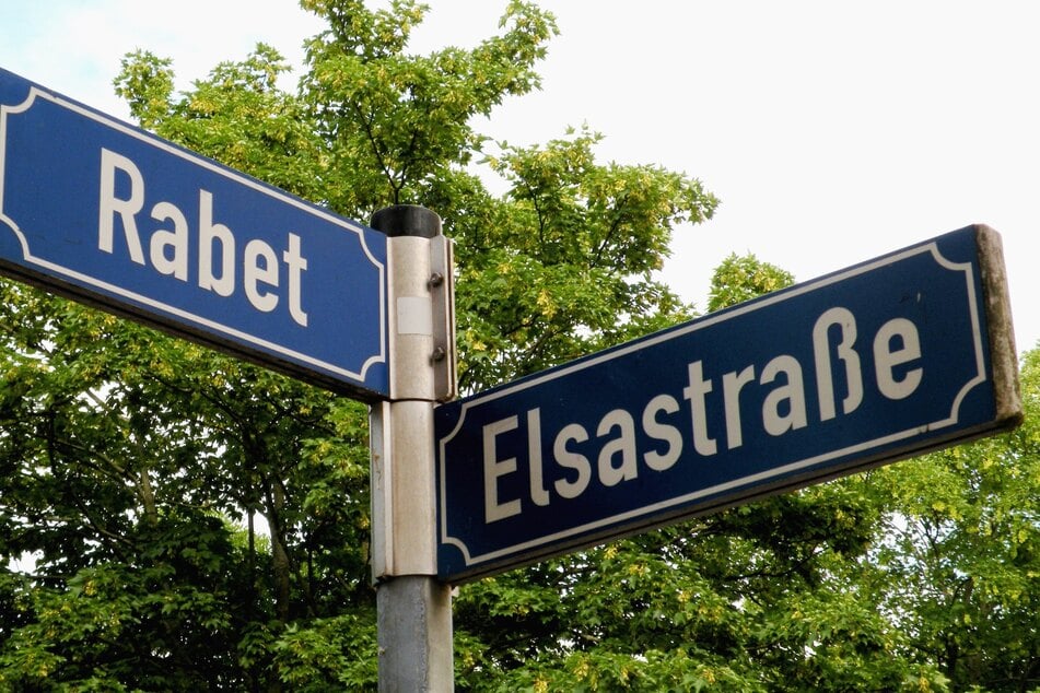 Die Polizei sucht Zeugen zu einem Überfall im Rabet.