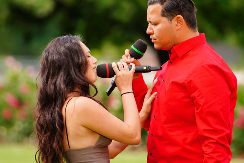 Chiara und Marcio sangen zusammen "Say Something" von Christina Aguilera.