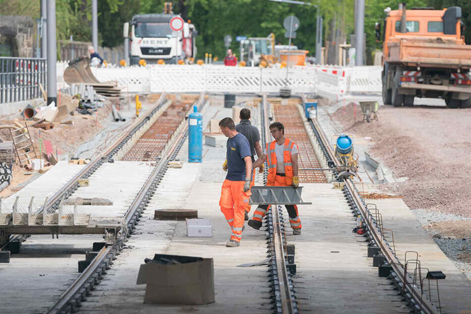 Insgesamt werden 2 316 Meter neue Gleise verlegt.