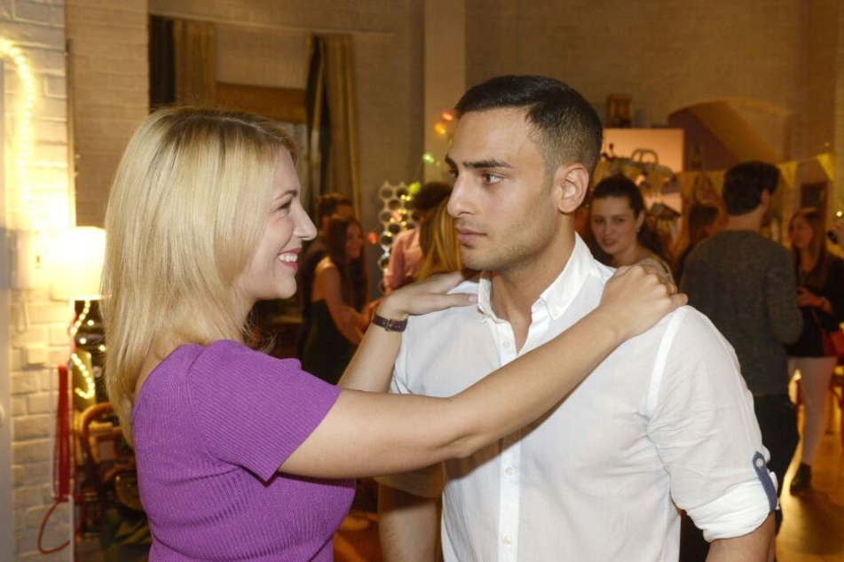 Damit hätte wohl niemand gerechnet: Lilly und Nihat kommen sich näher.
